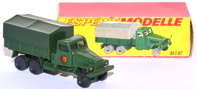 IFA G5 Pritschen-​​LKW Mannschaftswagen mit Bänken NVA Militär