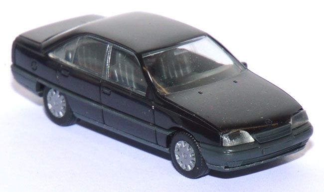 Opel Omega B Limousine CD schwarz