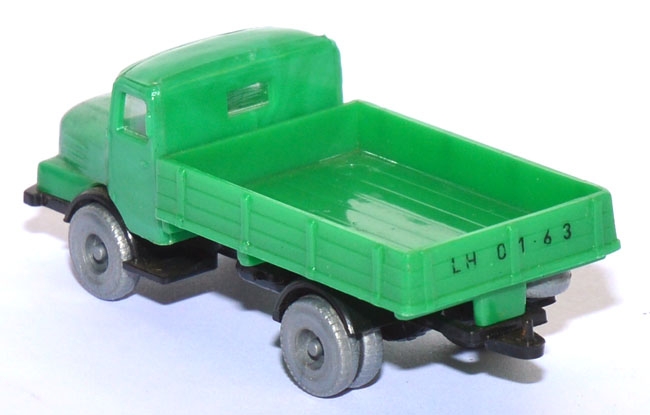 IFA H 3 A Pritschen-​​​​​​​LKW LH-​01-63 grün
