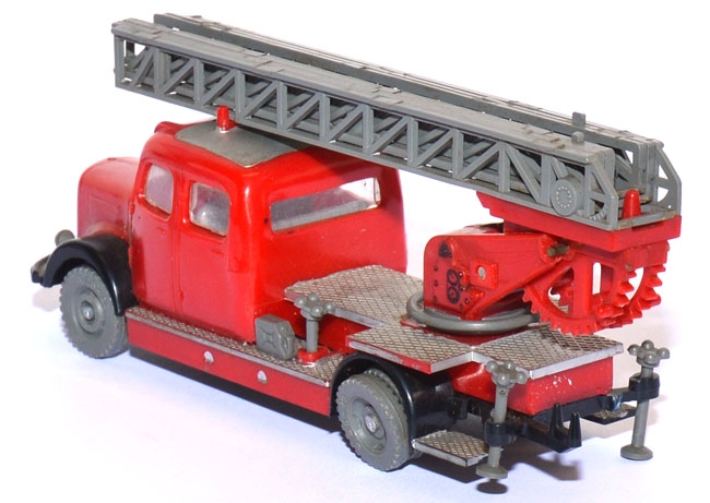 Mercedes-Benz DL 22 Metz Drehleiter Feuerwehr