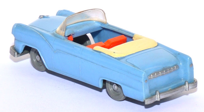 Ford Fairlane Sunliner Cabrio offen