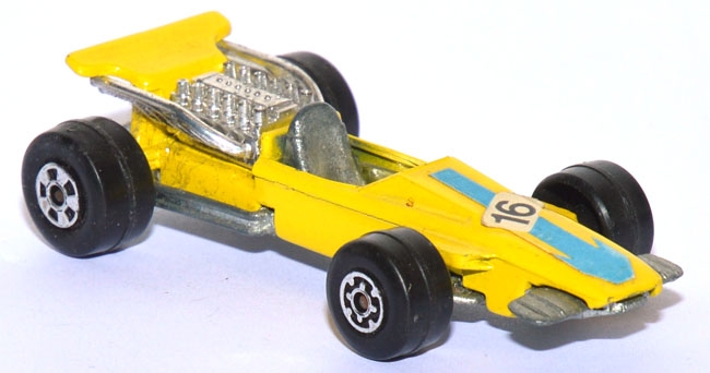 34A Formula 1 Racer #16