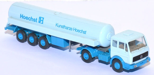 Mercedes-​​​​​​Benz NG 1632 S Flüssiggassattelzug Hoechst weißblau