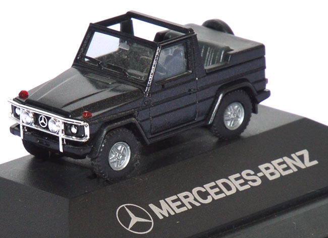 Mercedes-Benz 300 GE Cabrio mit Rammschutz