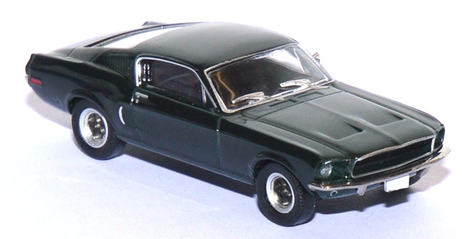 Ford Mustang GT 350 Fastback dunkelgrünmetallic