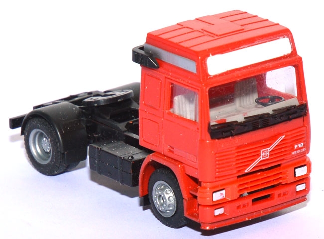 Volvo F 12 Solozugmaschine rot