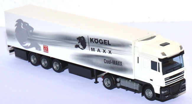 DAF XF Kühlkoffer-Sattelzug Kögel Maxx
