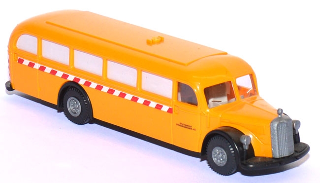 Mercedes-​Benz O 5000 Stuttgarter Straßenbahnen AG SSB gelborange