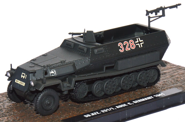 Halbkettenfahrzeug Sd.Kfz 251/1 Ausf. C, # 328 Wehrmacht 1941 1:43