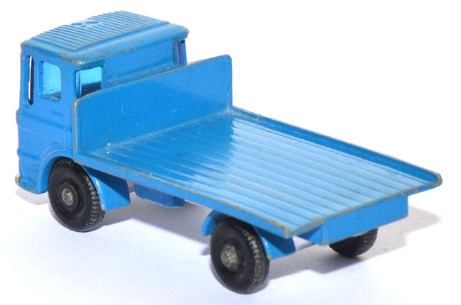 60B Site Hute Truck ohne Haus blau