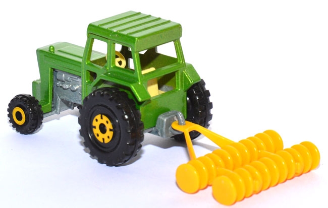 46C Ford Tractor & Harrow grünmetallic