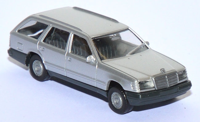 Mercedes-​​Benz 300 TE silbermetallic