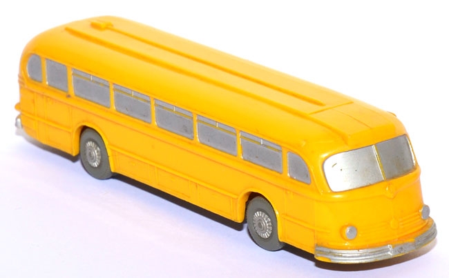 Mercedes-​Benz O 6600 H Pullman Bus Post gelb unverglast