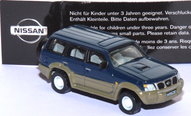 Nissan Patrol GR 3.0 Di Turbo blau